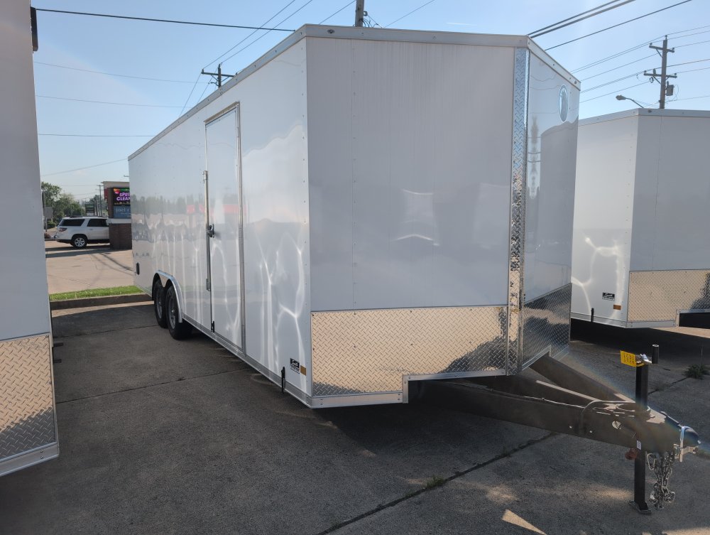 8.5'x24' DARKHORSE Enclosed