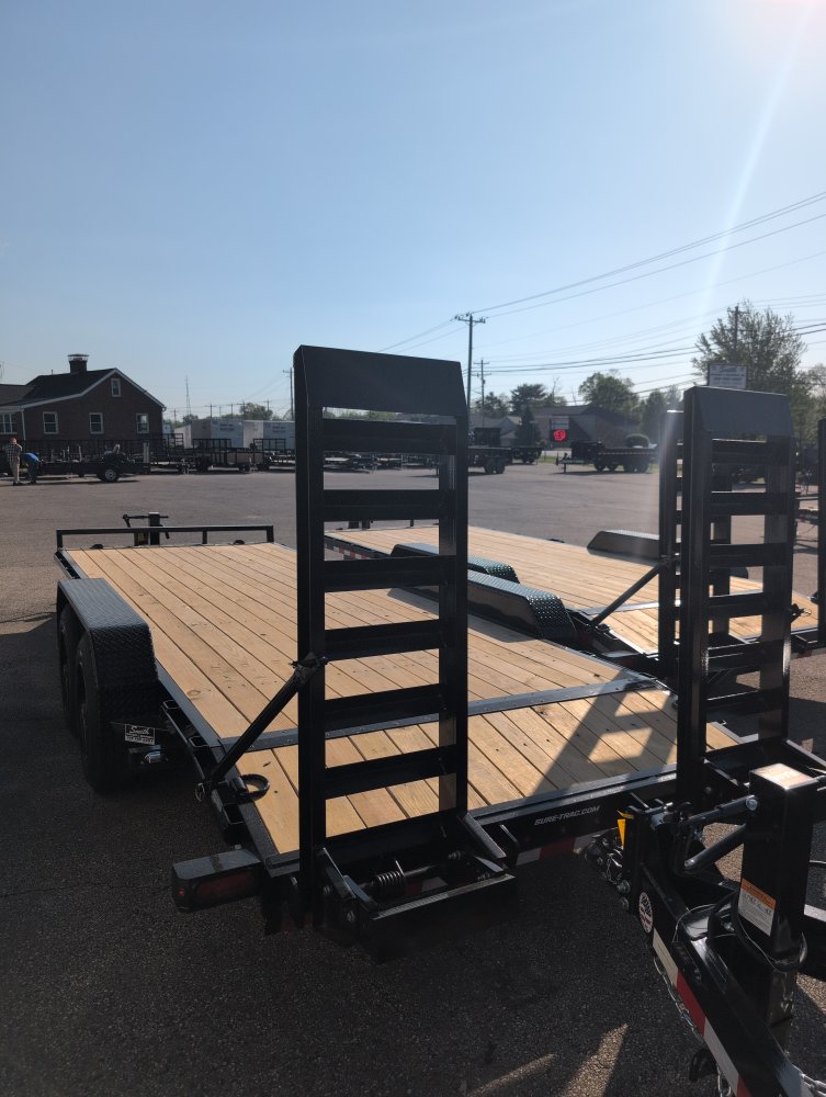 7'x20' Sure-Trac Equipment