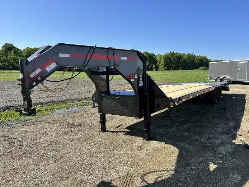 2026 LDB10232 26K Flatbed Trailer - MAXX-D