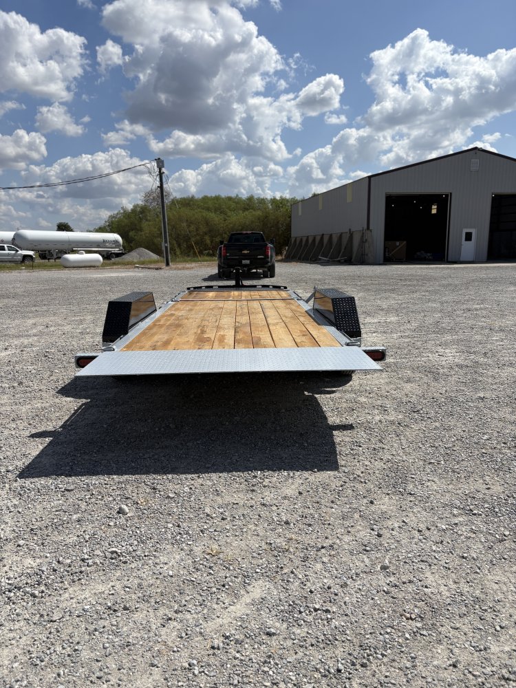 83"x22' Liberty Tilt Deck