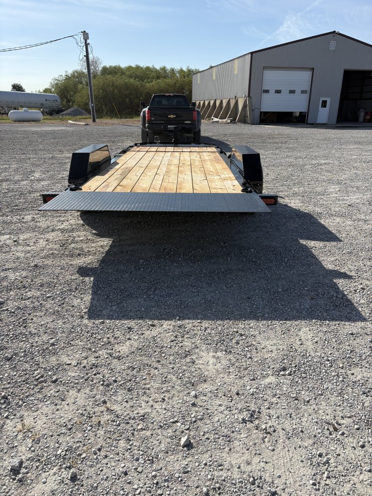 83"x20' Liberty Tilt Deck