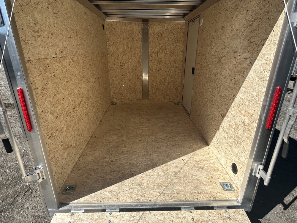 2027 EZ-Hauler EZEC photo 7