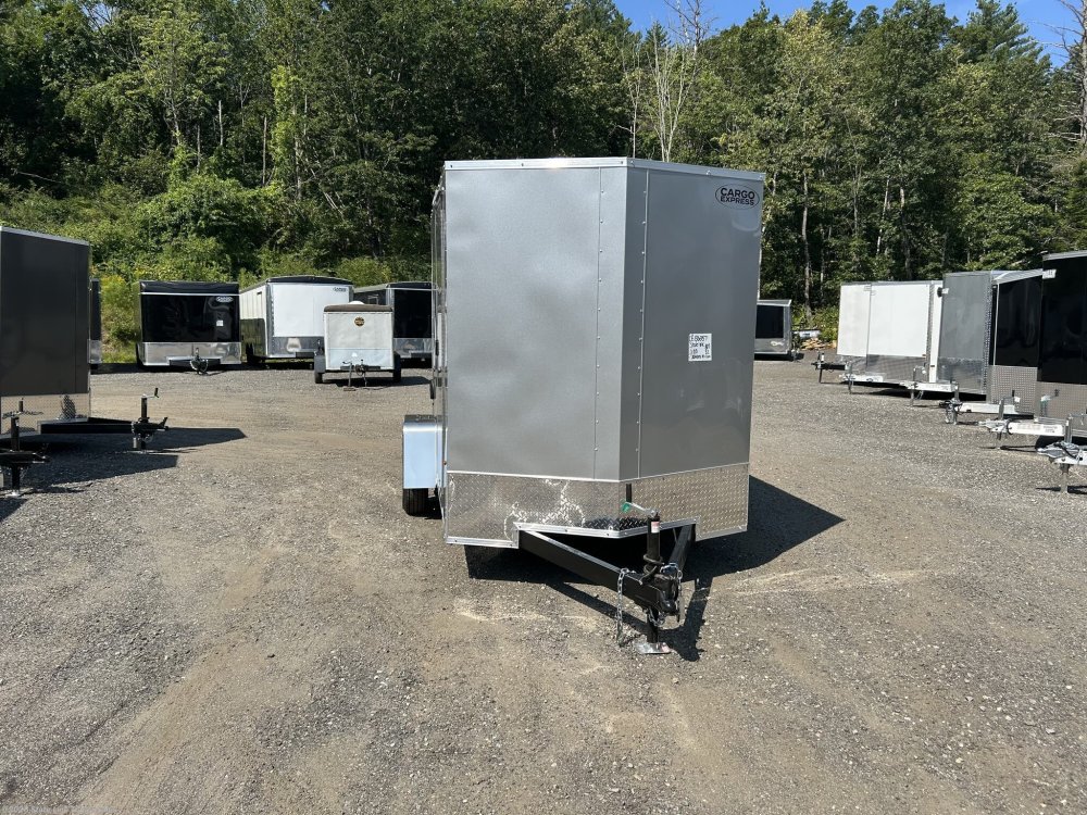 2026 Cargo Express EX EXDLX 6x10 V Front