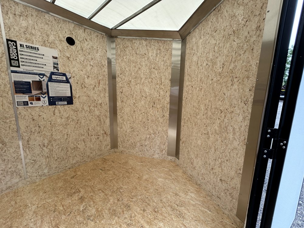 7'x16' Cargo Express Enclosed Cargo