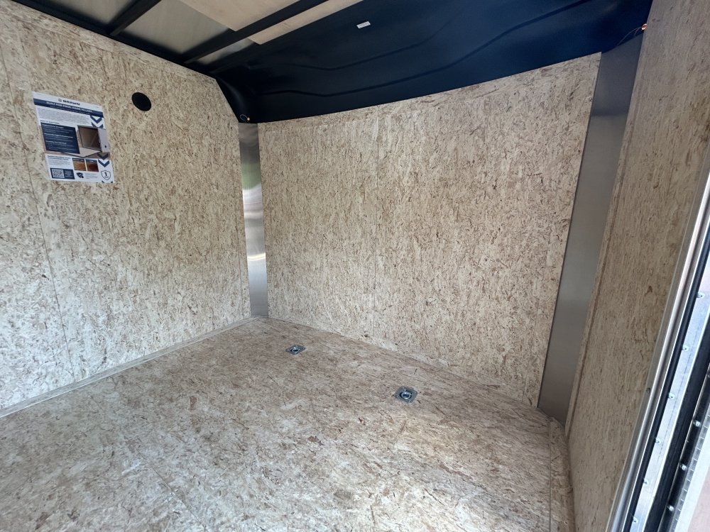 8' 6"x20' Cargo Express Enclosed Cargo