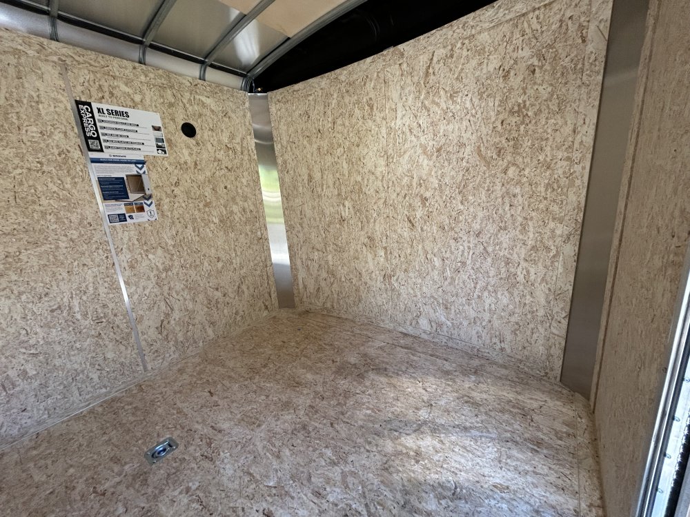 Cargo Express XL SE 8.5x24 Enclosed Cargo