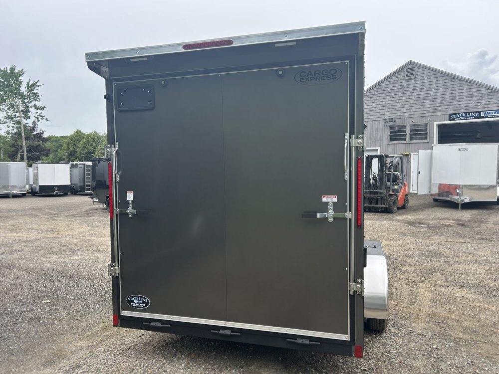 Cargo Express EX DLX 7x16 Enclosed Cargo