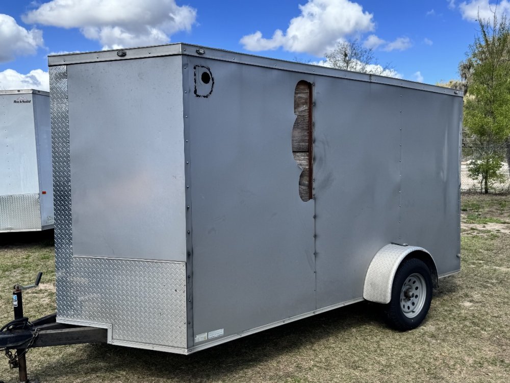 14' x 6' Manufacturer Enclosed