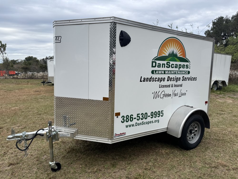 8' x 5' Alcom Enclosed