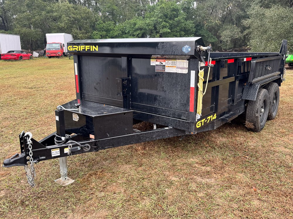 14' x 7' Manufacturer Bumper Pull Dump