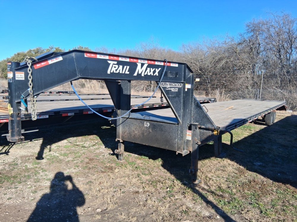 40' x 102" Trail Maxx Deckover Trailers