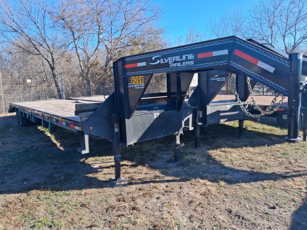 40' x 102" Trail Maxx Deckover Trailers