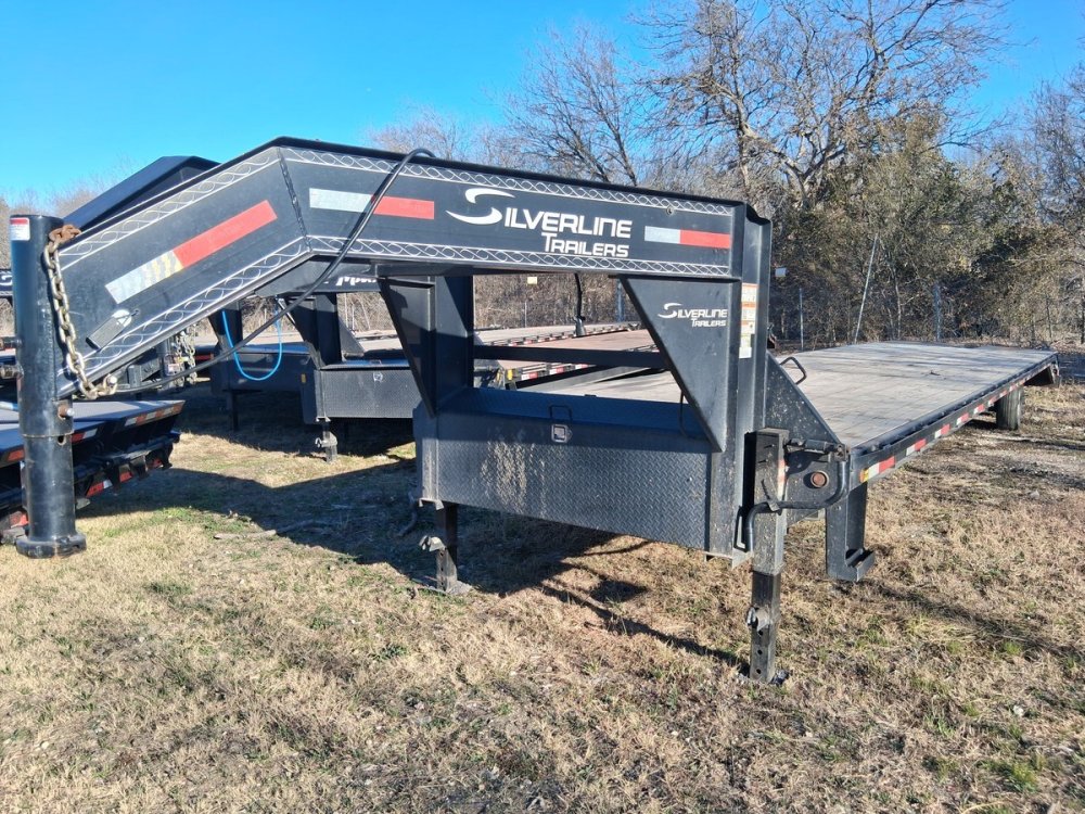 40' x 102" East Texas Trailers Deckover Trailers