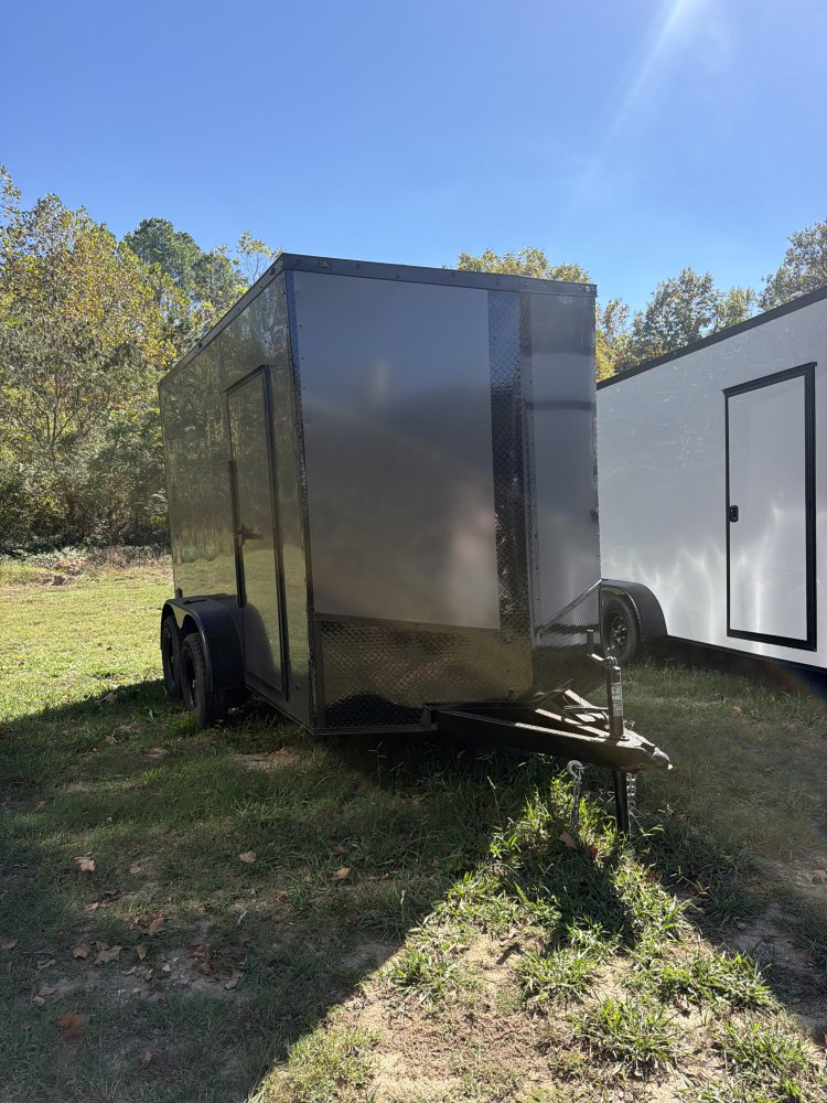 2027 7×16 Enclosed Cargo Trailer photo 3