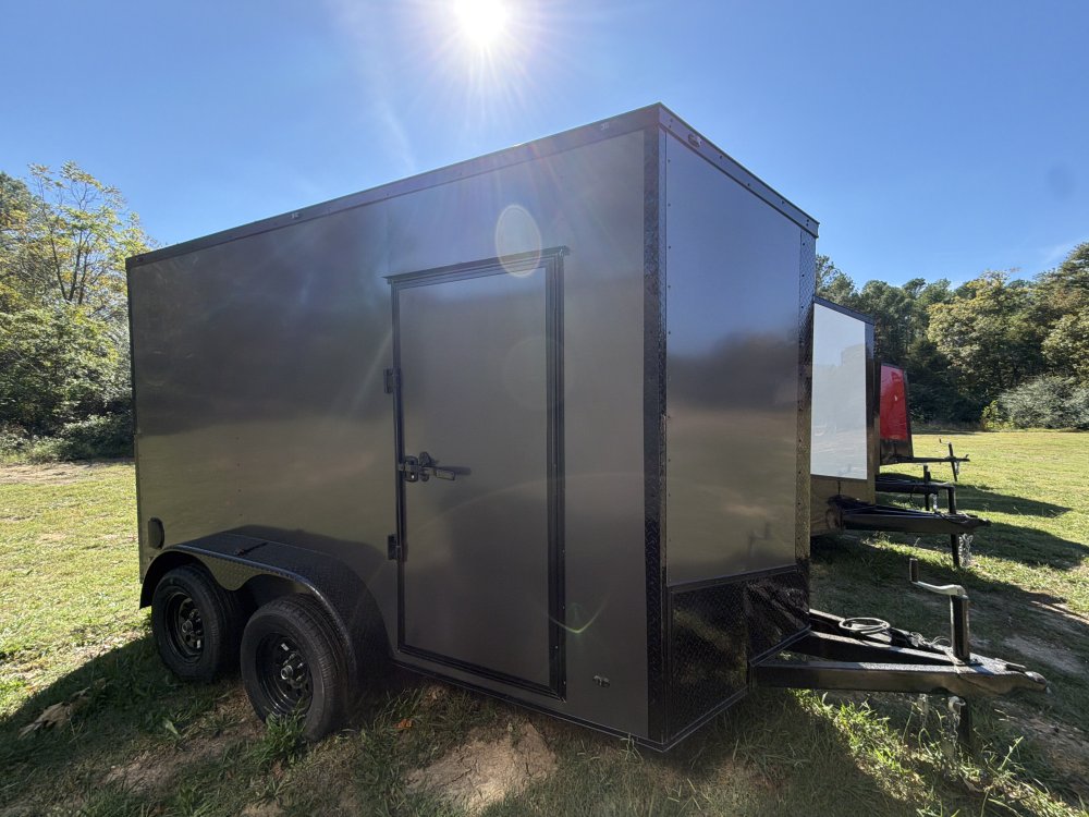 2027 7×16 Enclosed Cargo Trailer photo 4