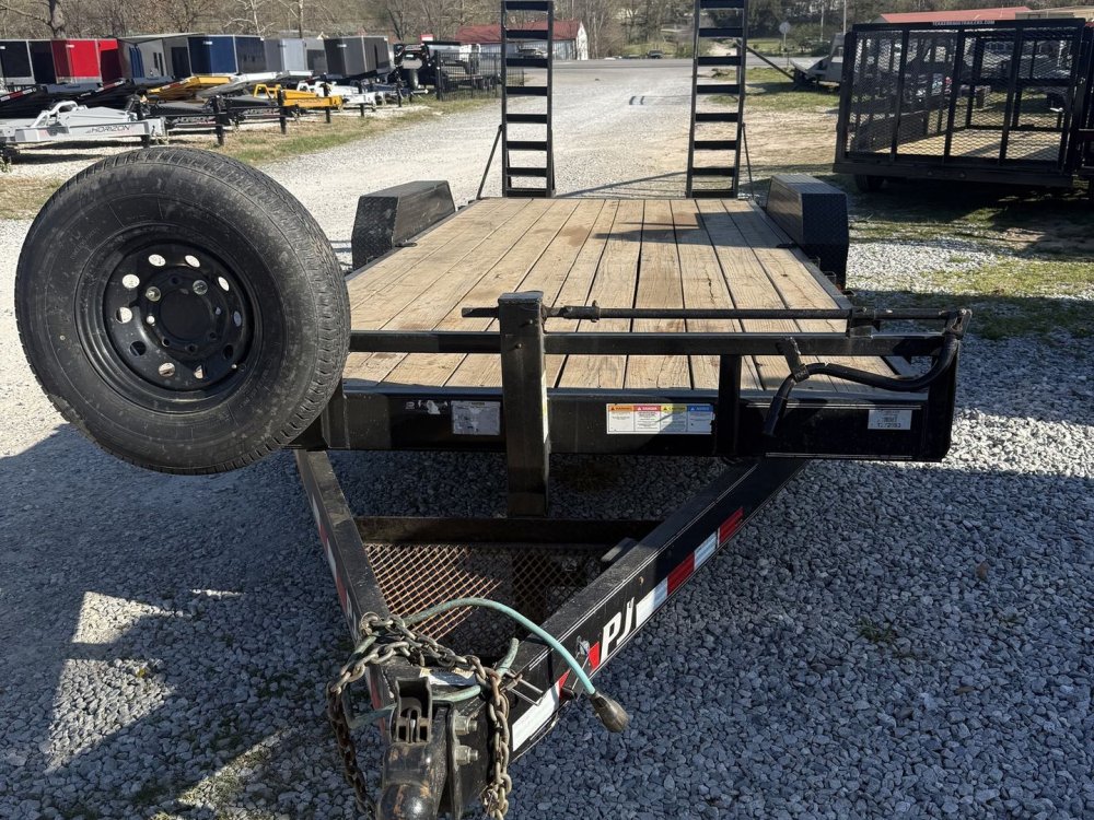 2022 PJ Trailers 20' Equipment Trailer