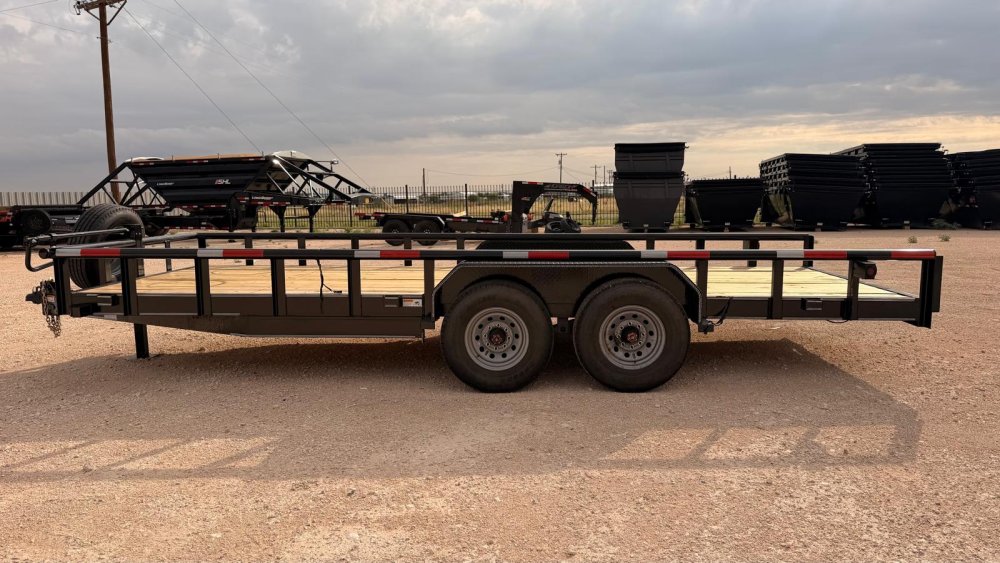 20'x7' TA Texas Bragg Big Pipe Equipment Utility Trailer with 8K Axles