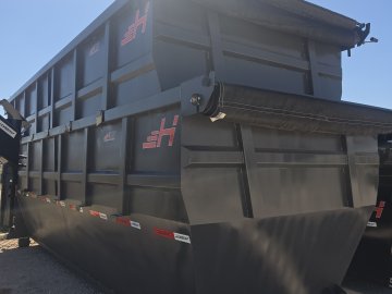 20' Horizon HDZ Roll Off Bin 4' Wall + Tarp
