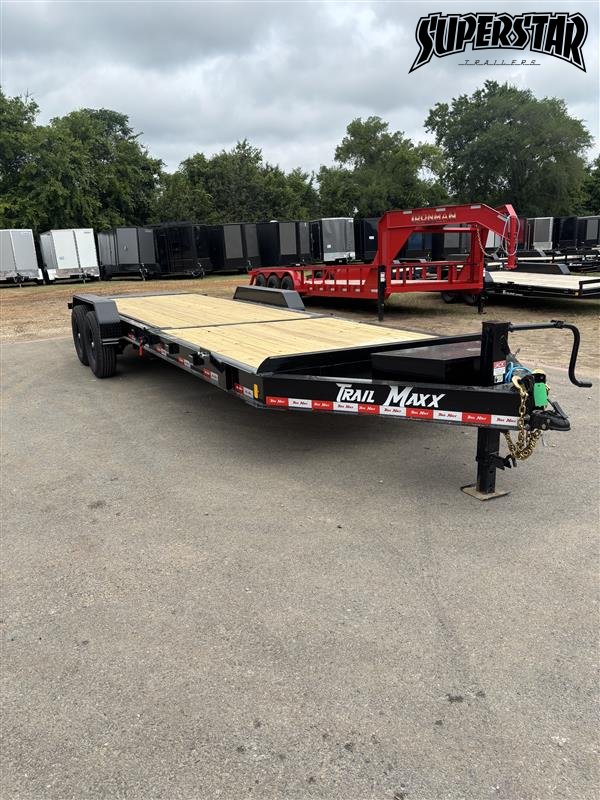 83"x24' Trailmaxx Equipment
