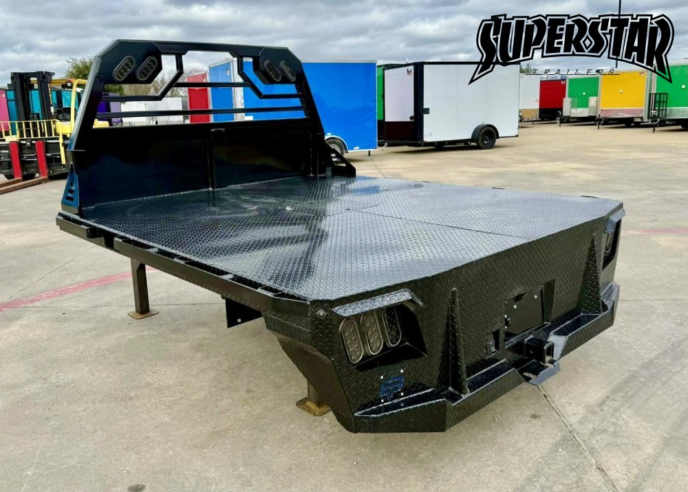 2026 BED BOSS GM STANDARD SKIRTED