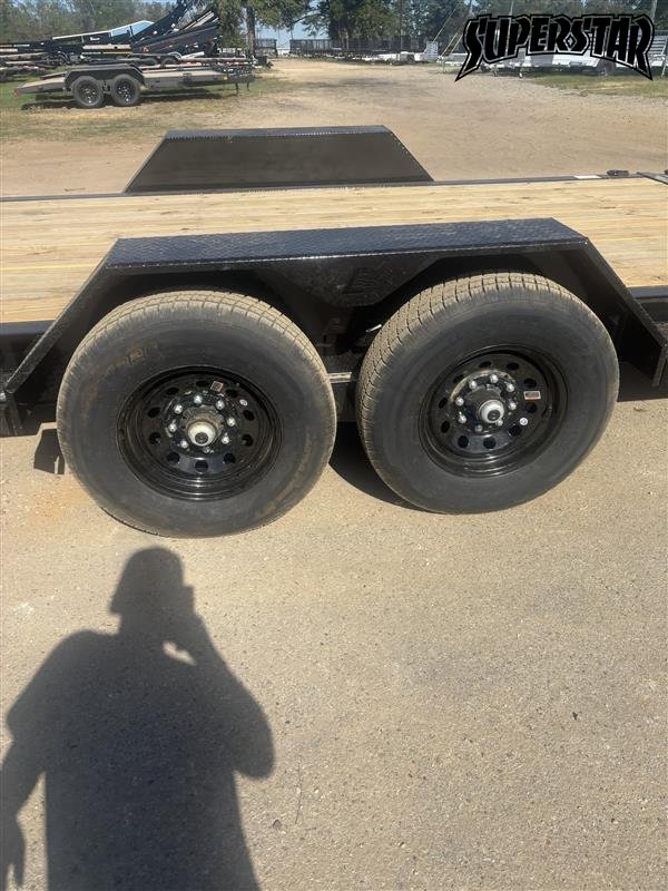 2027 15.4K Tilt Trailer photo 5