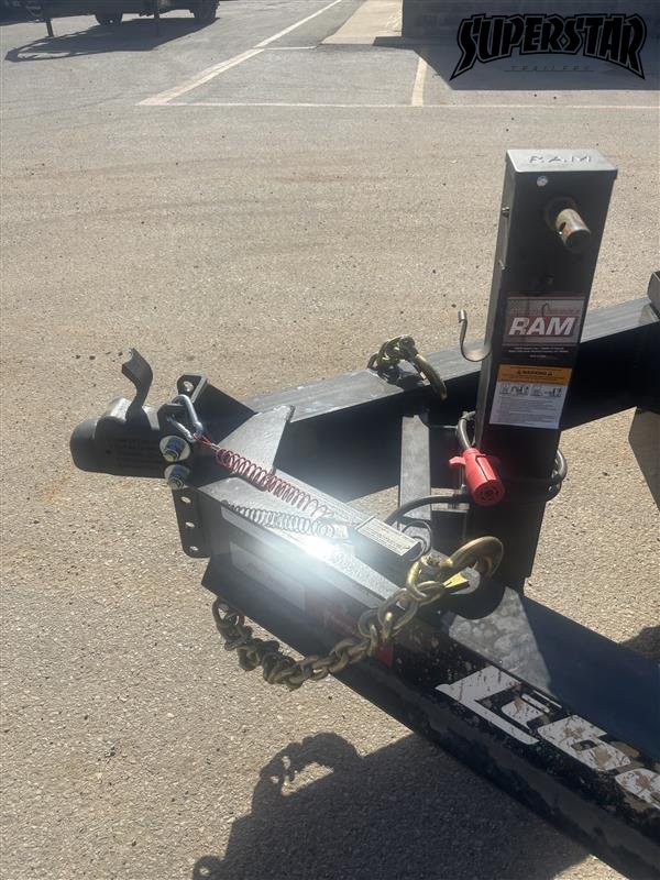 2027 15.4K Tilt Trailer photo 8