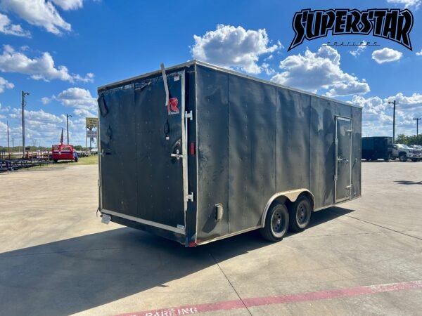 8.5'x20' RC Enclosed