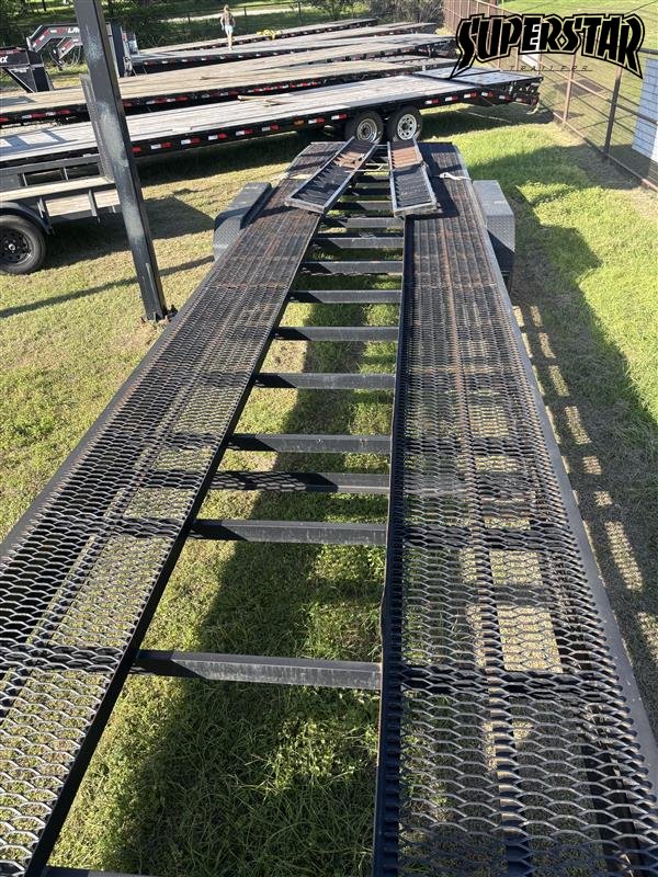 102"x36' Trailmaxx Car Hauler