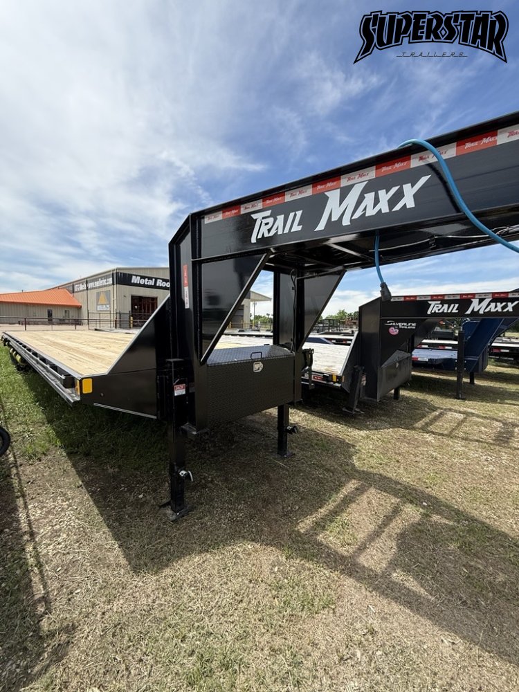 102"x40' Trailmaxx Deckover