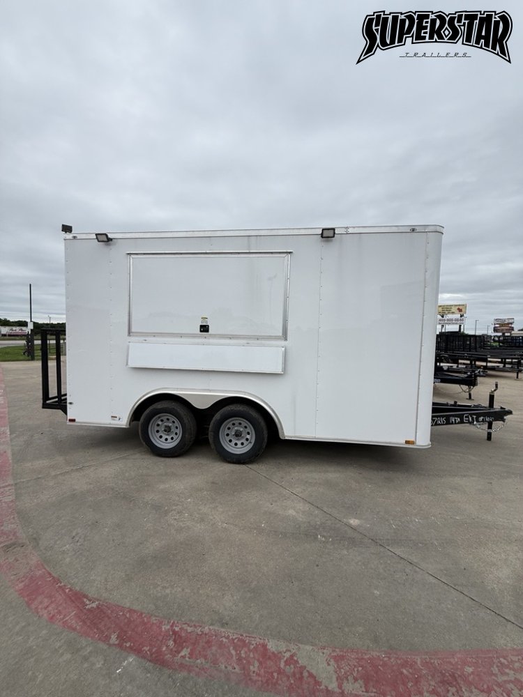 8' 5"x14' Quality Concession
