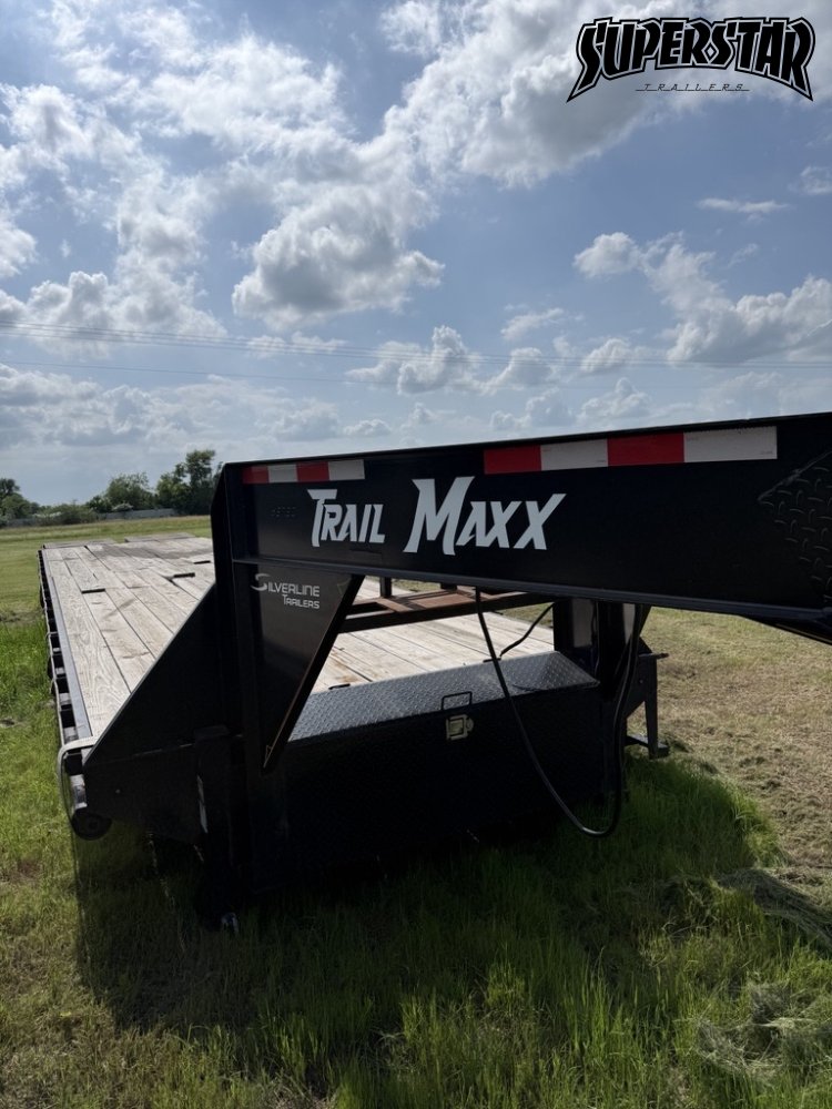 102"x40' Trailmaxx Deckover