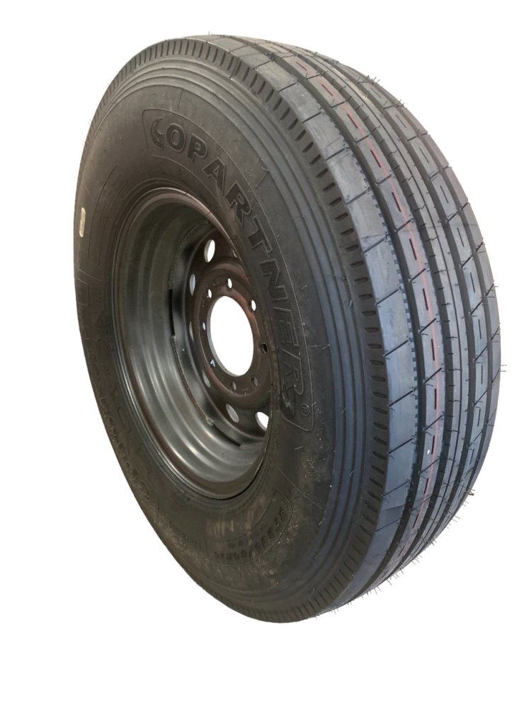Tire: 235/80R16 14PLY
