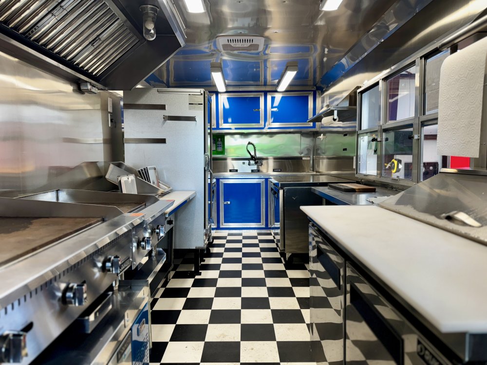 Vent: 5' Vent-A-Hood With Extractor