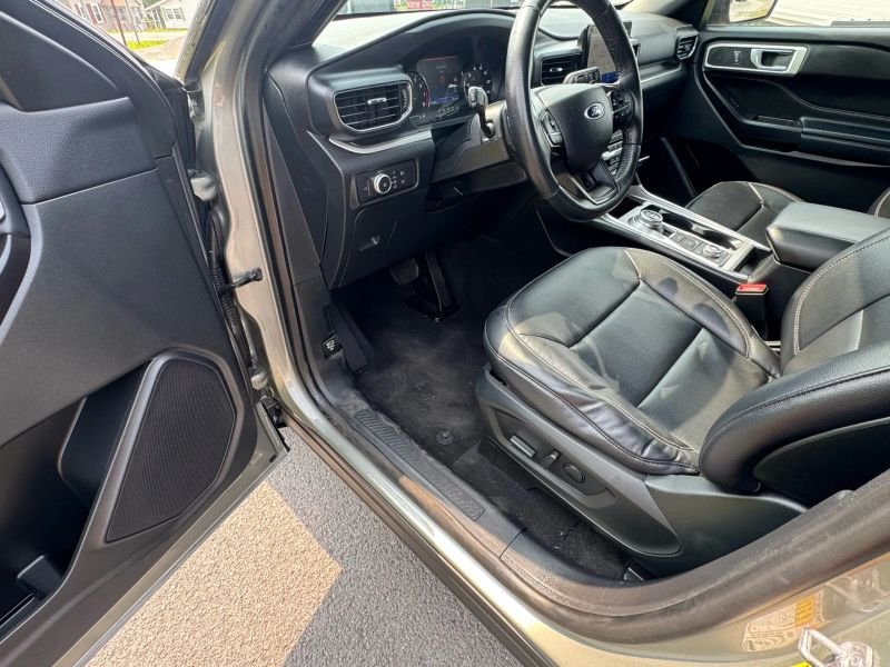 2020 Ford Explorer SUV