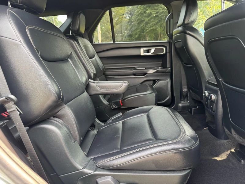 2020 Ford Explorer SUV