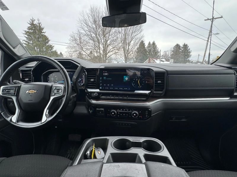 2024 Chevrolet Silverado 3500 HD Double Cab Pickup