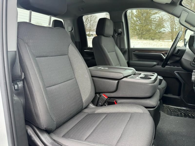 2024 Chevrolet Silverado 3500 HD Double Cab Pickup