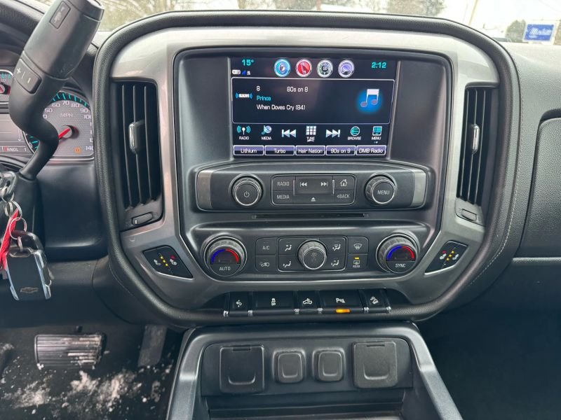 2018 Chevrolet Silverado 2500 HD Double Cab Pickup