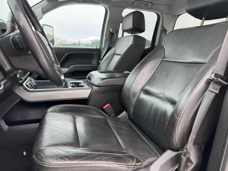 2018 Chevrolet Silverado 2500 HD Double Cab Pickup