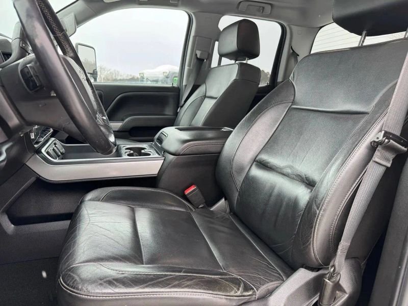 2018 Chevrolet Silverado 2500 HD Double Cab Pickup