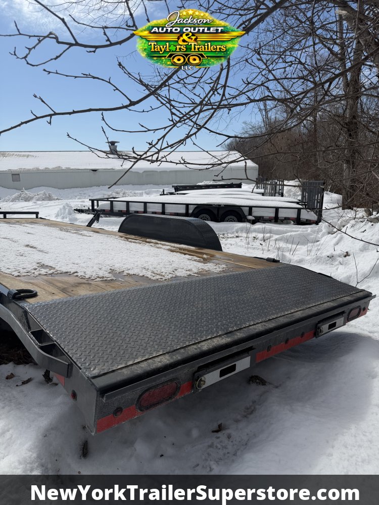 2026 Lamar 83x22 Flatbed Car Hauler 9,990 GVWR