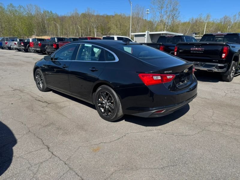 2016 Chevrolet Malibu Sedan