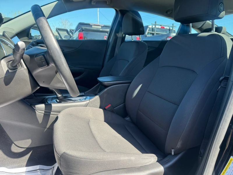 2016 Chevrolet Malibu Sedan