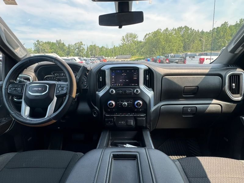 2020 GMC Sierra 1500 Crew Cab Pickup
