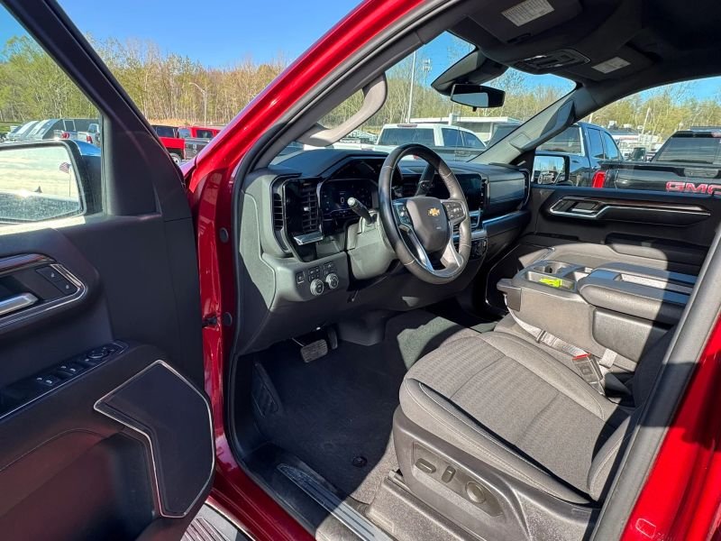 2024 Chevrolet Silverado 1500 Crew Cab Pickup