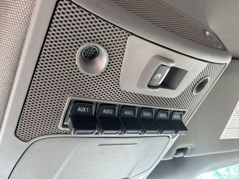 2022 Ford F350 Super Duty Super Cab Pickup