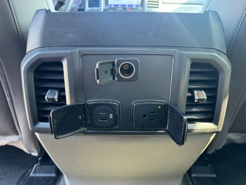 2022 Ford F350 Super Duty Super Cab Pickup