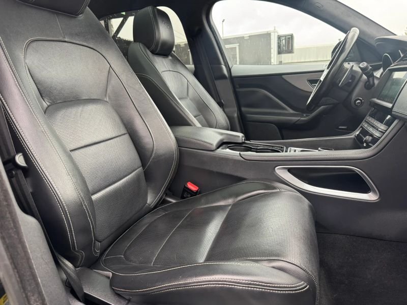 2020 Jaguar F-PACE SUV