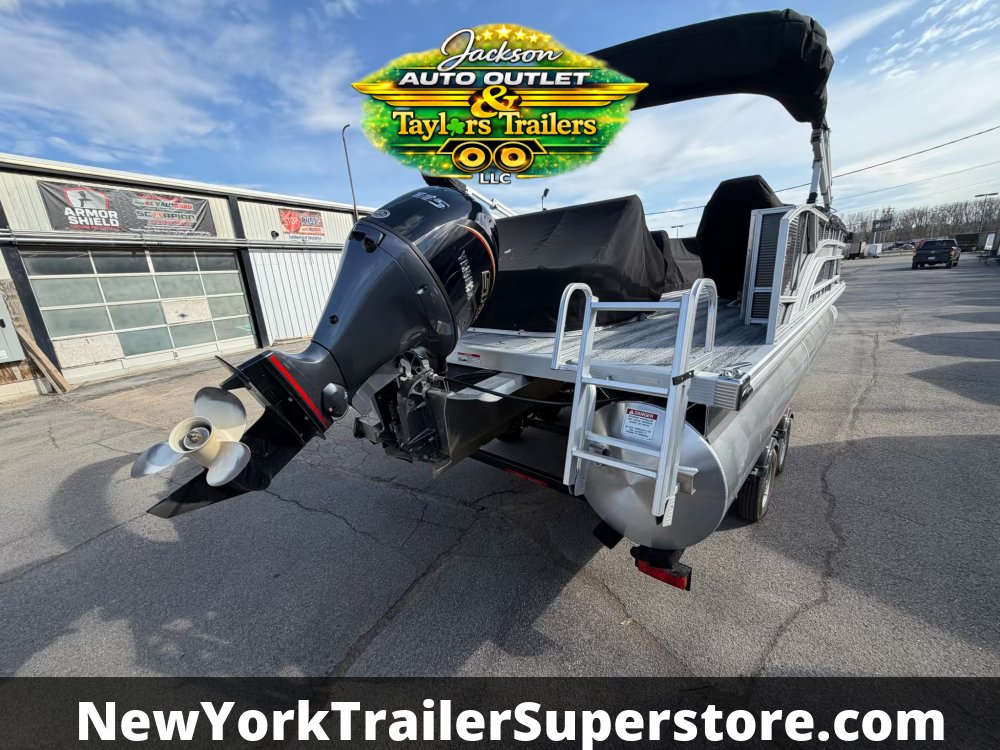 2025 Bennington x Boat  GVWR