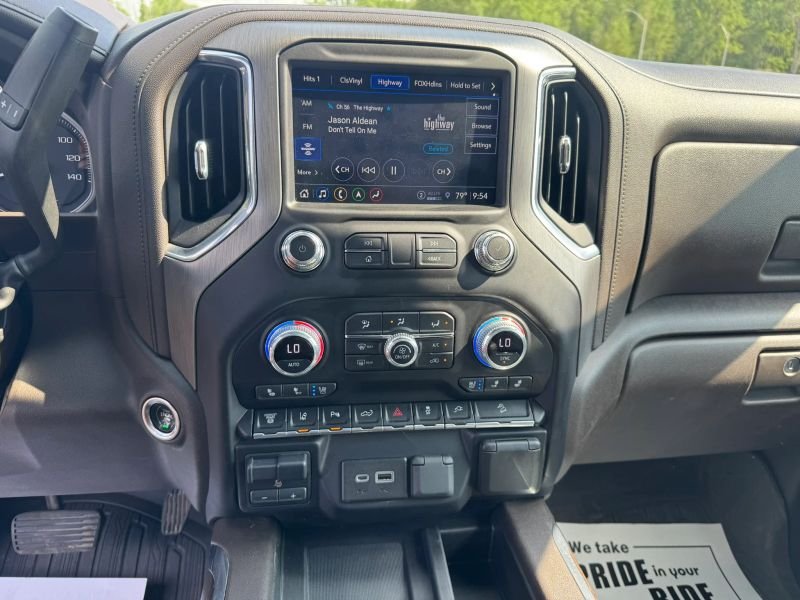 2022 GMC Sierra 2500 HD Crew Cab Pickup